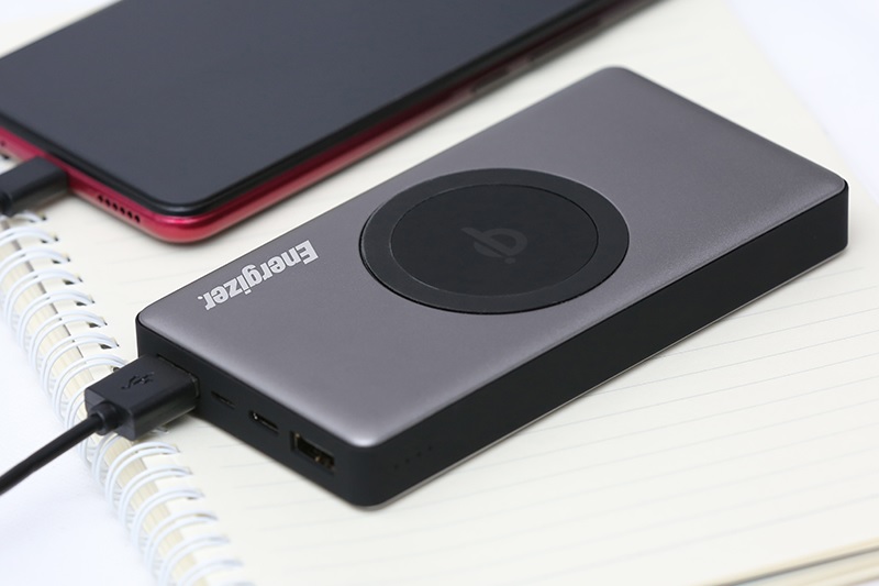 Khả năng sạc pin nhanh ch&oacute;ng với 2 cổng sạc